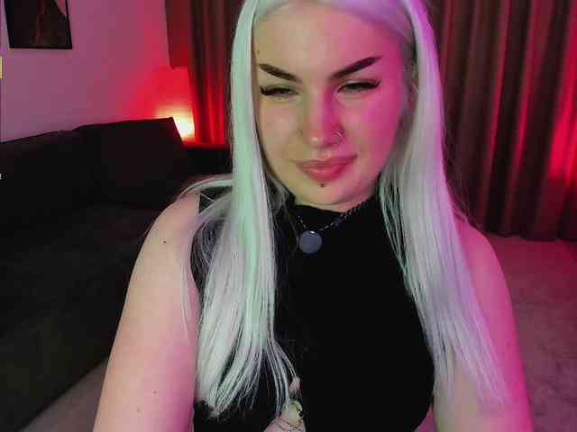 aminahaze webcam