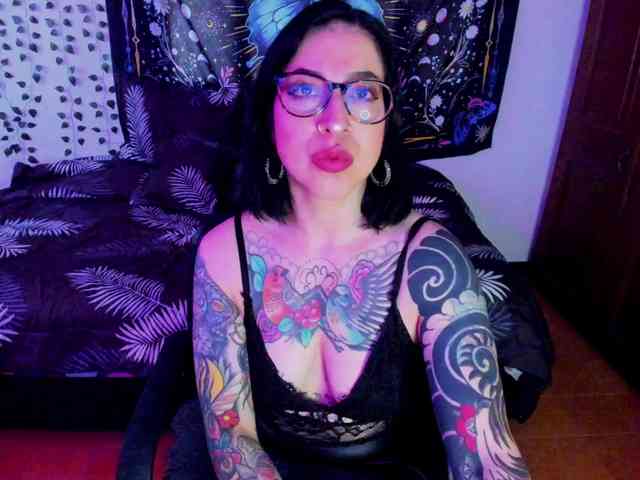 alicerose34 webcam