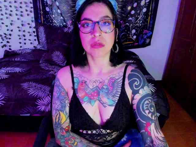alicerose34 webcam