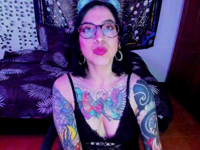 alicerose34 webcam