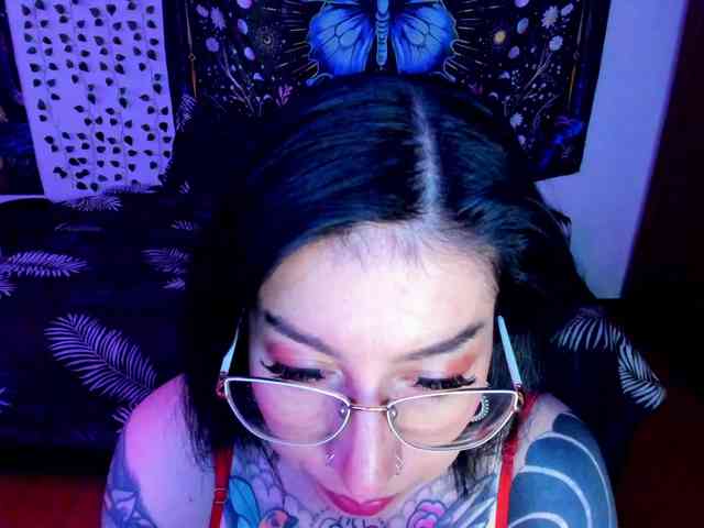 alicerose34 webcam