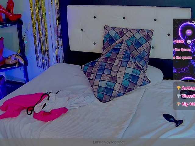 Mommy-pervert live cam preview