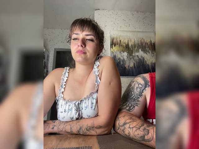 Cherry-viking98 live cam on BongaCams