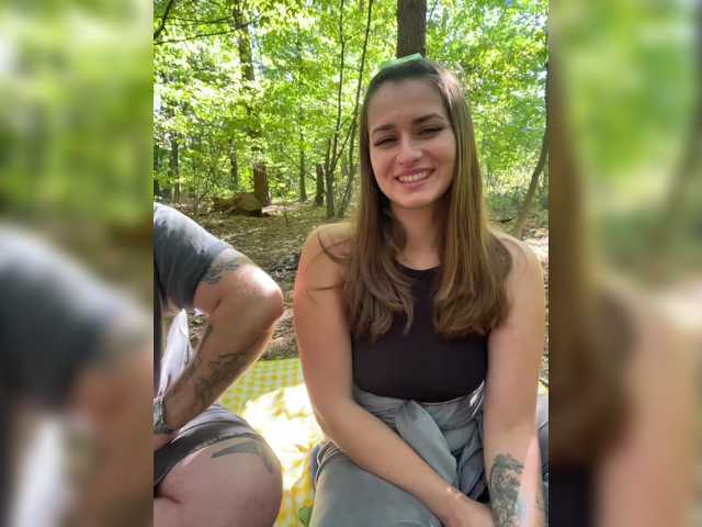 Cherry-viking98 live cam on BongaCams