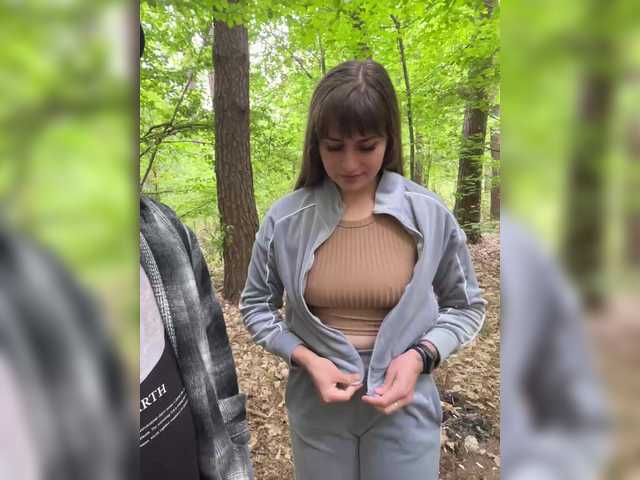 Sex chat gratuit in direct cu Cherry-viking98 pe BongaCams