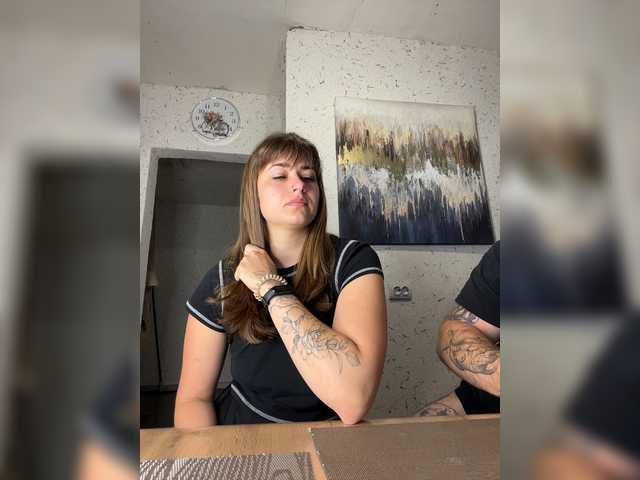 Cherry-viking98 live webcam show
