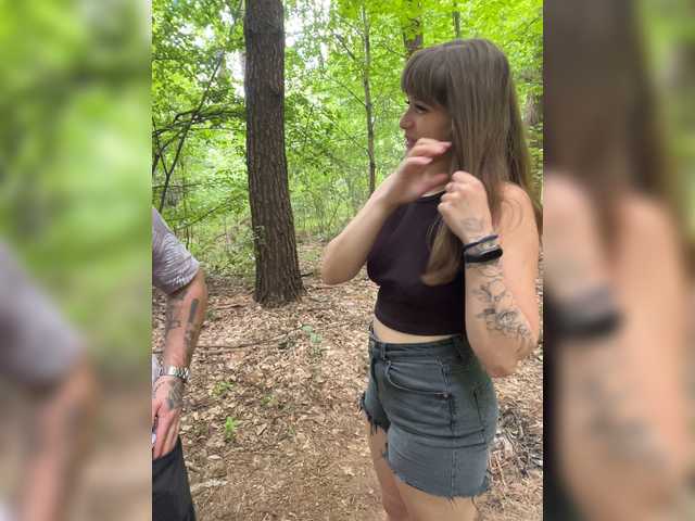 Cherry-viking98 live cam on BongaCams
