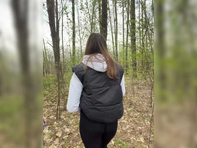 Cherry-viking98's BongaCams show and profile