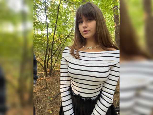 AnnviiKING98 live cam preview
