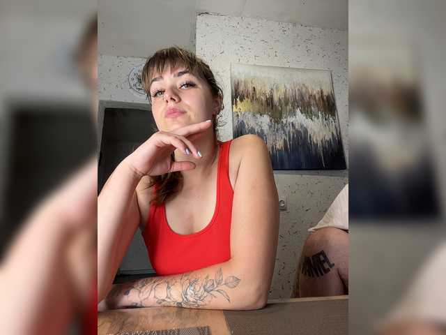 Cherry-viking98 live cam on BongaCams