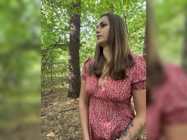 Cherry-viking98 live cam on BongaCams
