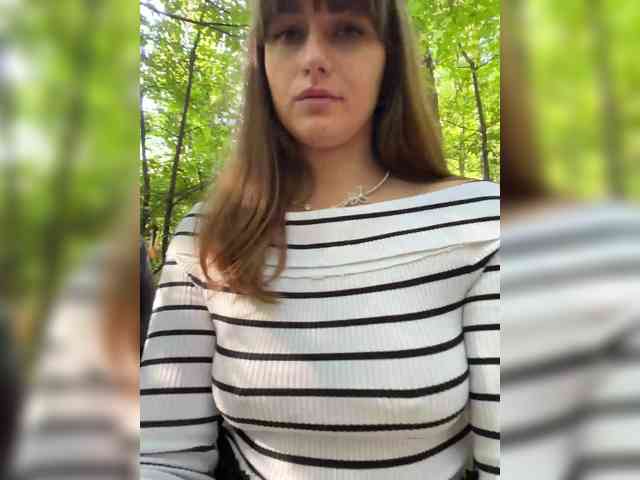 AnnviiKING98 webcam