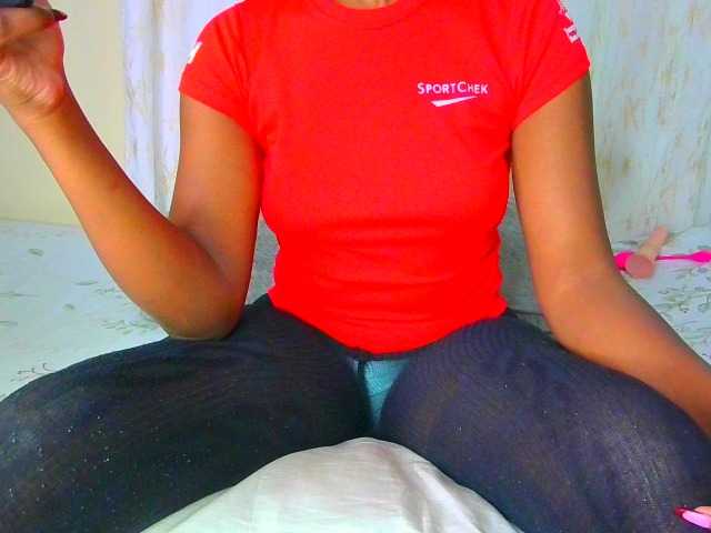 Eunisexy live cam on BongaCams