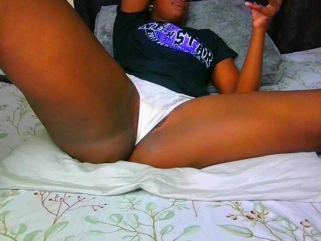 Eunisexy live cam on BongaCams