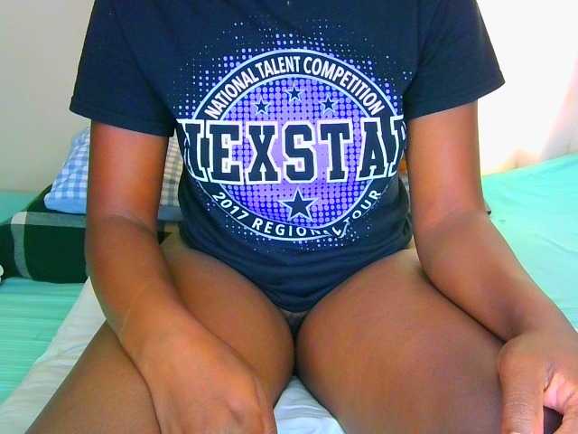 Eunisexy live cam on BongaCams