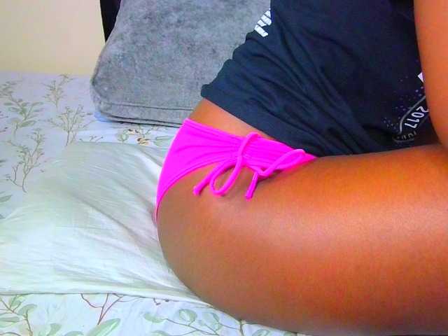 Eunisexy live cam on BongaCams