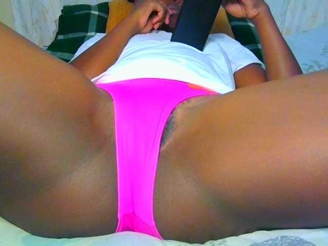 Eunisexy live cam on BongaCams