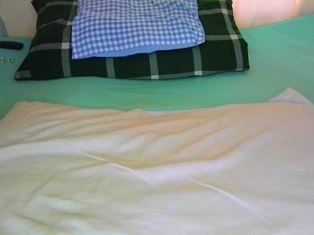 Sexysuzzy12 — live female cam