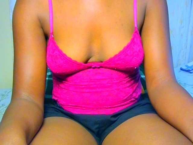 Eunisexy live cam on BongaCams