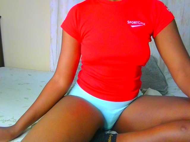 Eunisexy live cam on BongaCams
