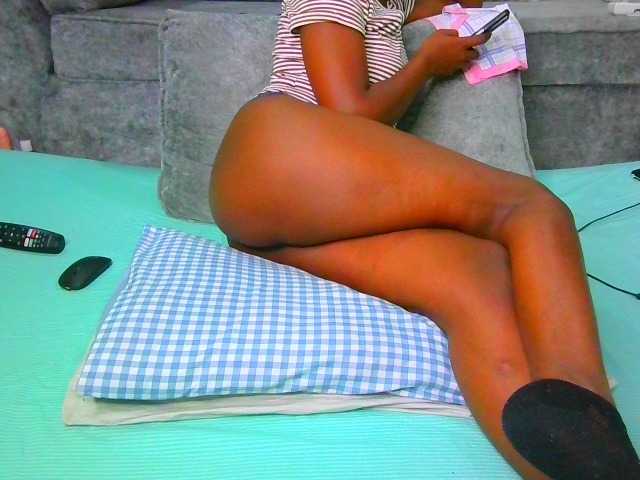 Eunisexy live cam on BongaCams