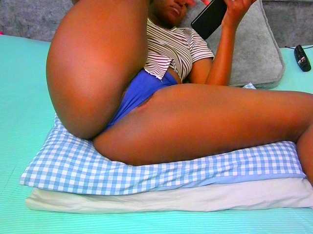 Eunisexy live cam on BongaCams
