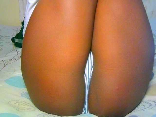 Eunisexy live cam on BongaCams
