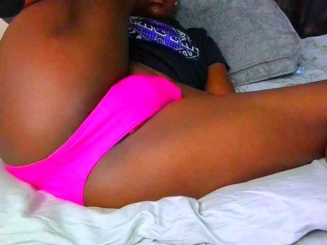 Sexysuzzy12 webcam