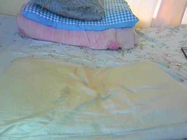 Sexysuzzy12 webcam