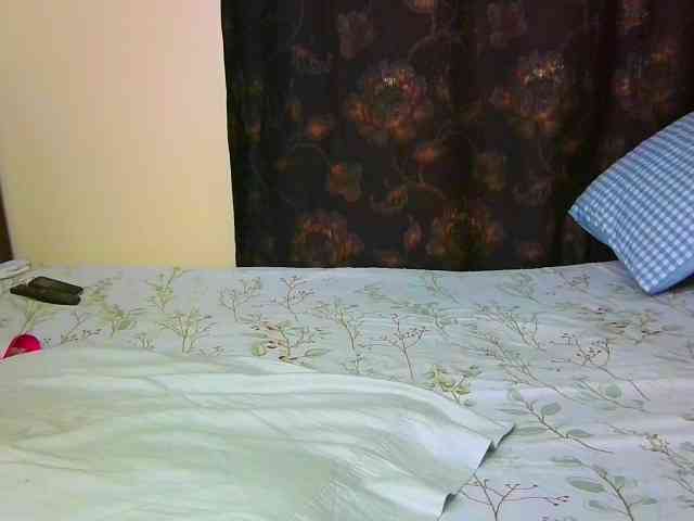 Sexysuzzy12 webcam