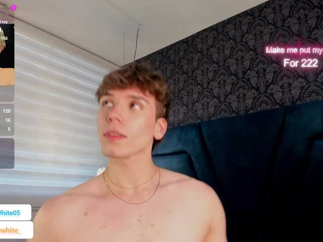 TaylerWhite live cam preview