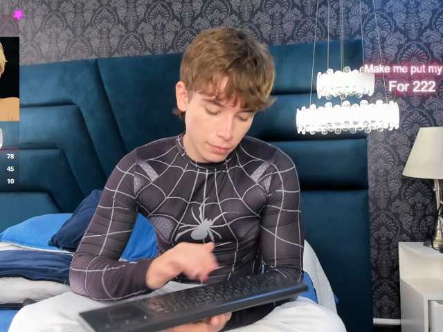 TaylerWhite in diretta su BongaCams