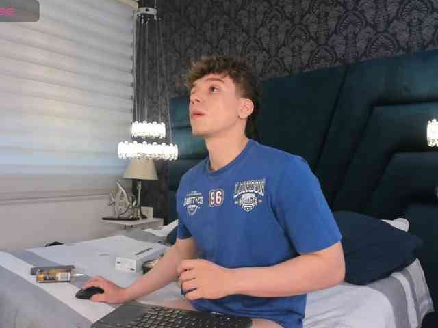 TaylerWhite Sex Cam Show