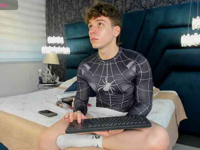 TaylerWhite Sex Cam Show