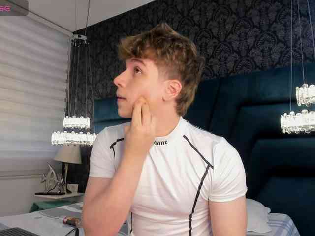 TaylerWhite Sex Cam Show