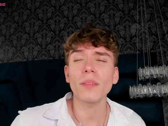 TaylerWhite TaylerWhite