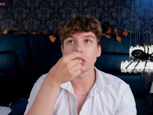 TaylerWhite TaylerWhite