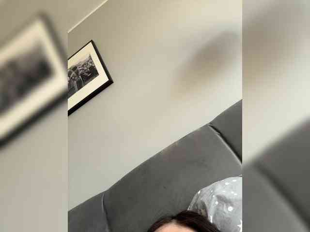 Модель: babyymommy