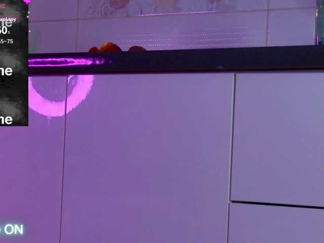 AuraPure live cam on BongaCams