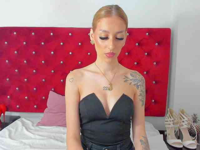 Model: JasmineSensual