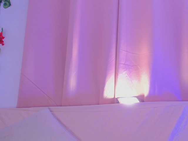 Daphnewa5808 live cam on BongaCams