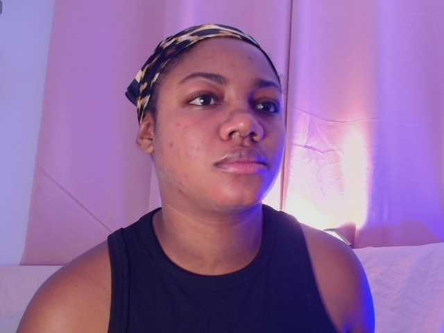 Daphnewa5808 live cam on BongaCams