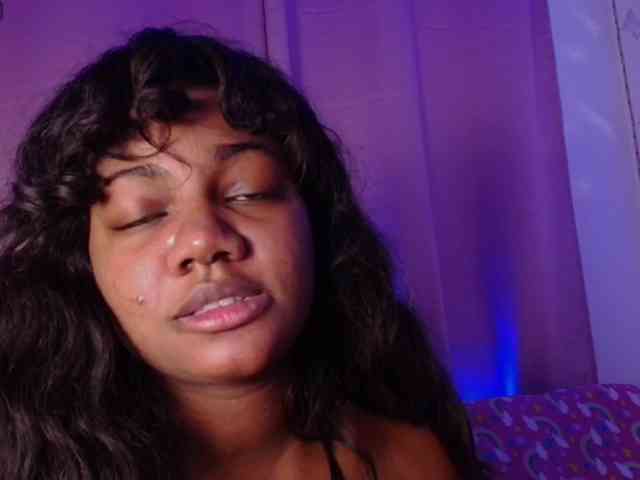 Daphnewa5808 webcam