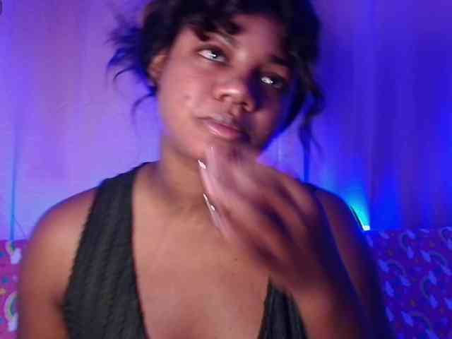 Daphnewa5808 webcam