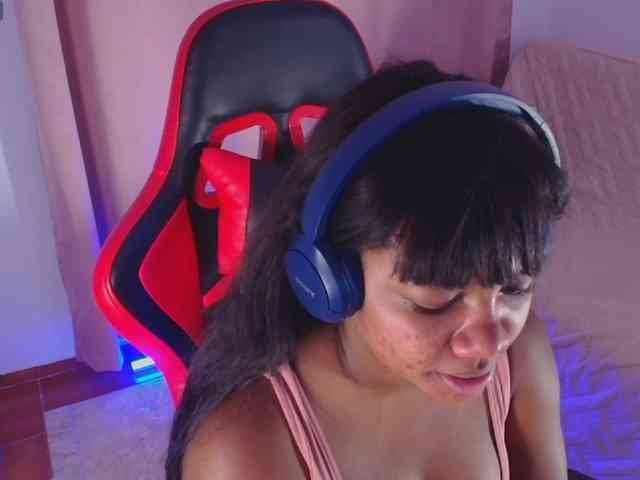 Daphnewa5808 webcam