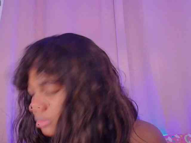 Daphnewa5808 webcam