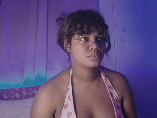 Daphnewa5808 webcam