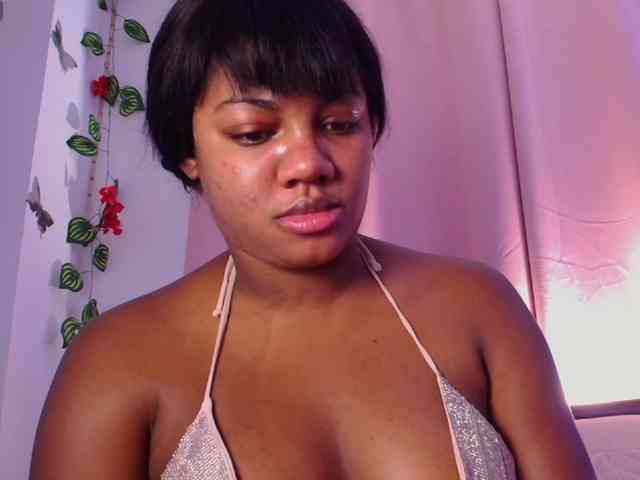 Daphnewa5808 webcam