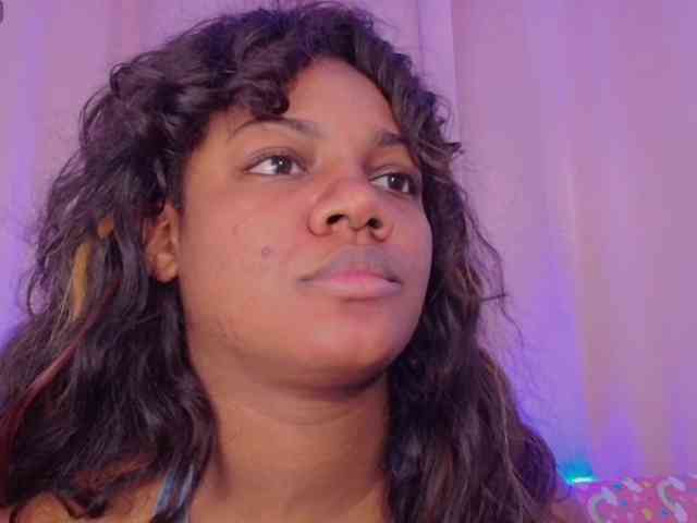 Daphnewa5808 webcam