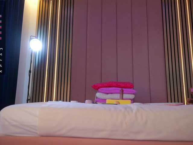 Vesia live cam on BongaCams
